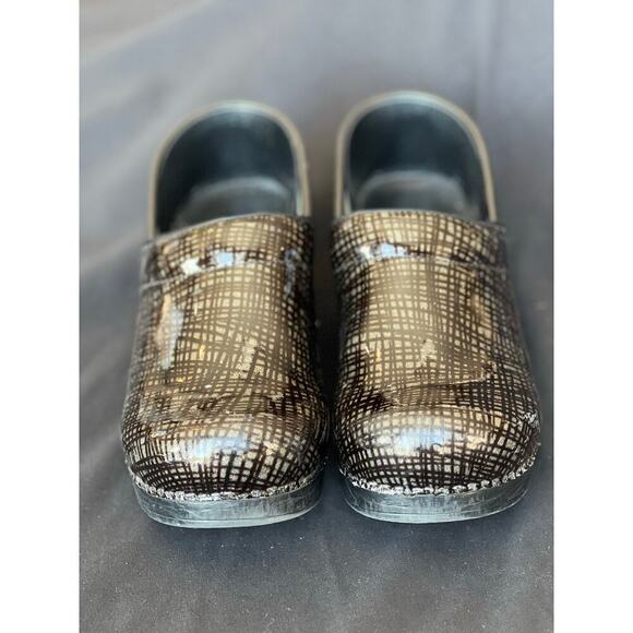 Dansko Professional, Size 38, Shiney, Black/Brown, Patent Leather - Picture 6 of 6